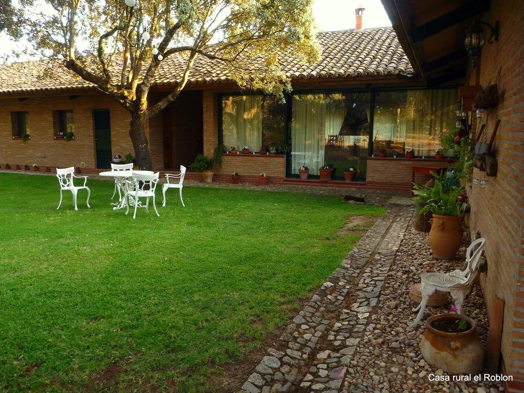 Casa Rural El Roblon Sartajada Zewnętrze zdjęcie